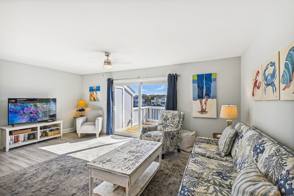 Townhome, 2 Bedrooms
