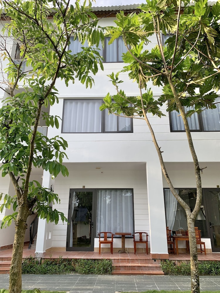 Deluxe Room, Garden View