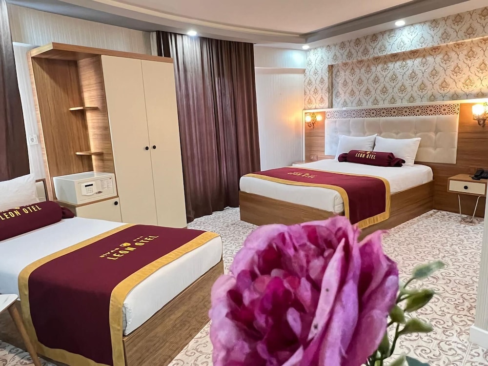 Premier Triple Room