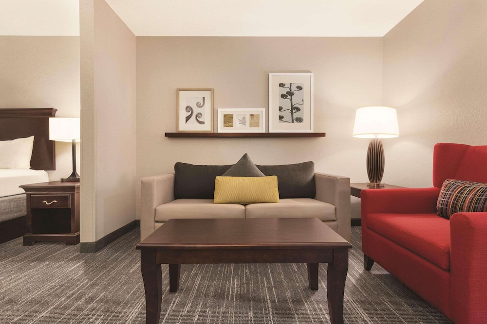 Studio Suite, 1 King Bed, Non Smoking
