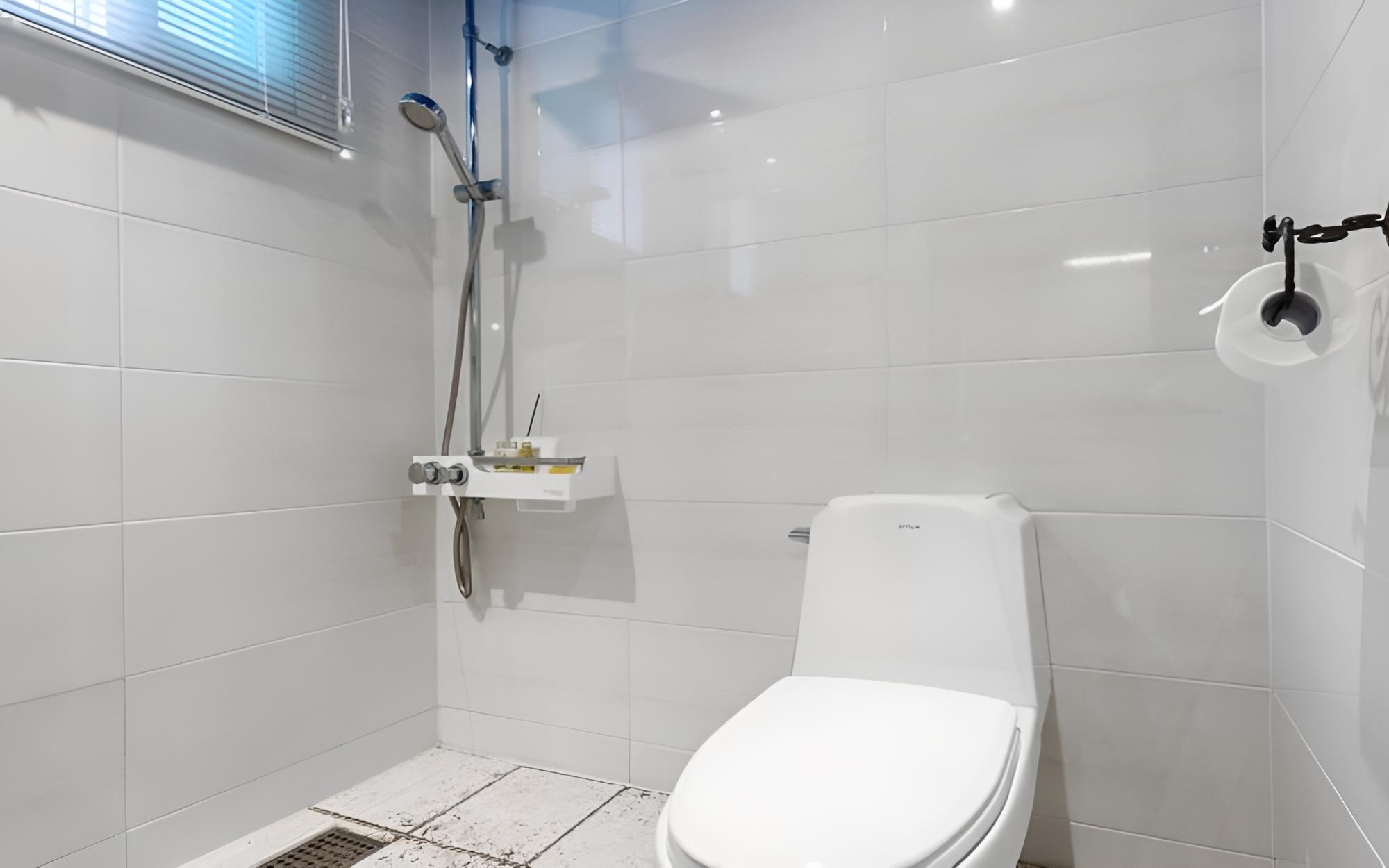Room (A202 (Terrace Spa Studio)) - Photo 7