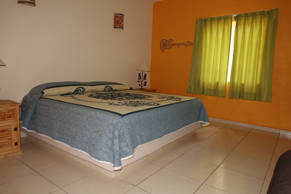 Junior Room, 2 Bedrooms photo 2