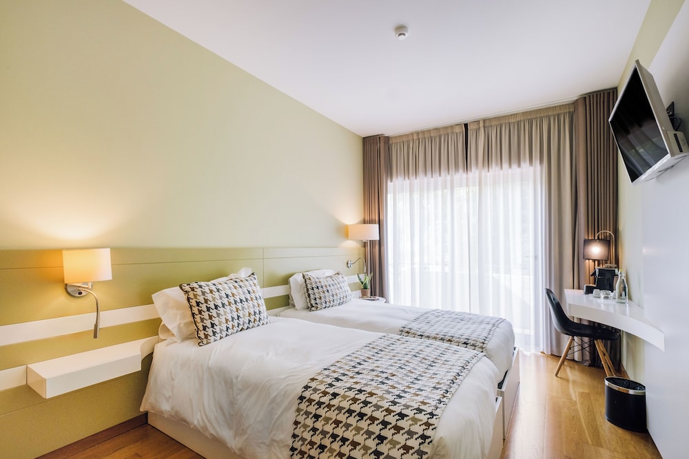 Classic Twin Room, Balcony