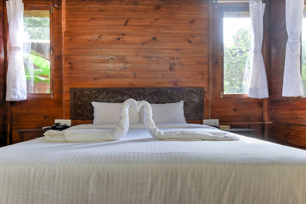 Deluxe Cottage, 1 Queen Bed, Accessible photo 3