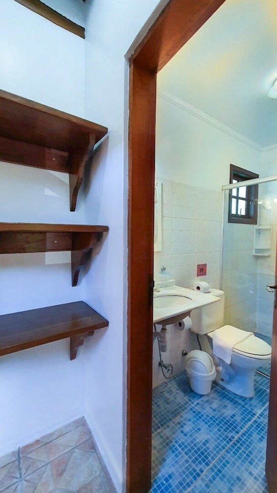 Comfort Triple Room, Multiple Beds photo 2