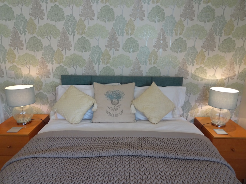 Deluxe Double Room, Ensuite photo 2