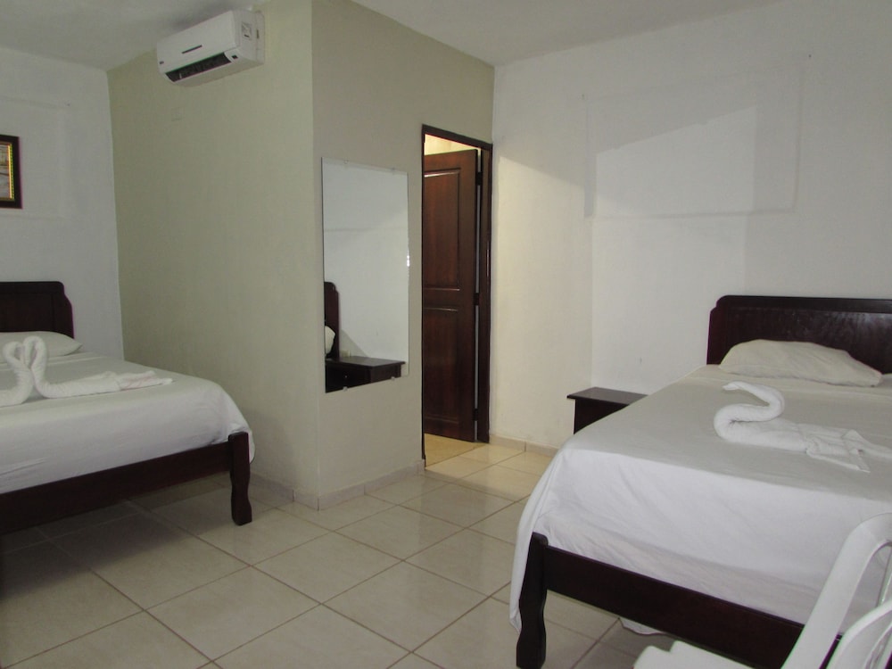 Standard Double Room photo 3