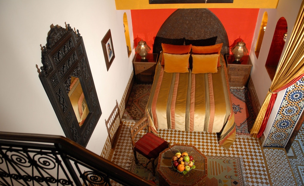 Double Room (Yakouta)