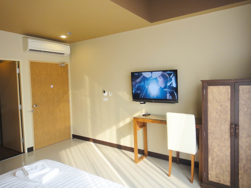 Superior Double or Twin Room photo 2