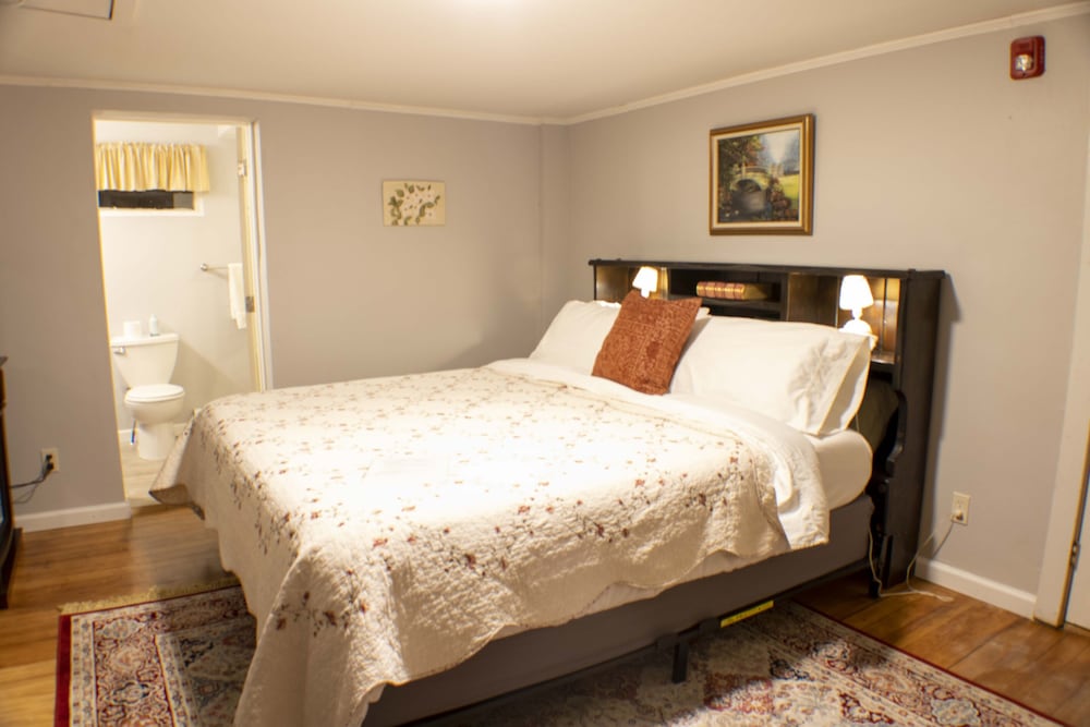 Room 1 photo 1