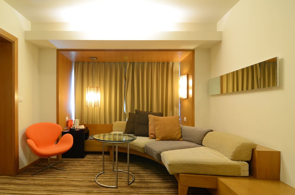 Suite, 2 Twin Beds (Enhance Privilege) photo 2
