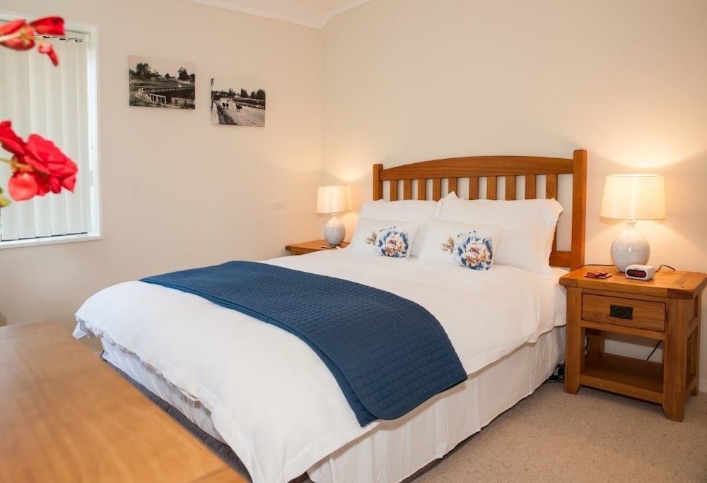Comfort Double Room, 1 Queen Bed, Private Bathroom photo 1