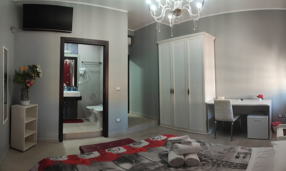 Exclusive Double Room, Ensuite (Camera 2) photo 3