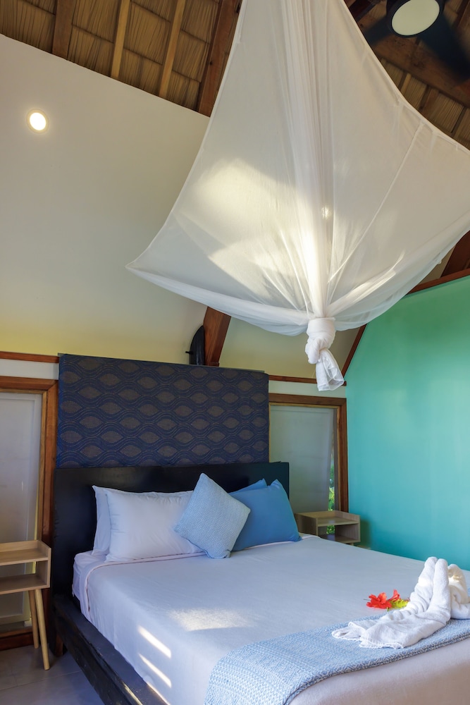 Beachfront Bure photo 10