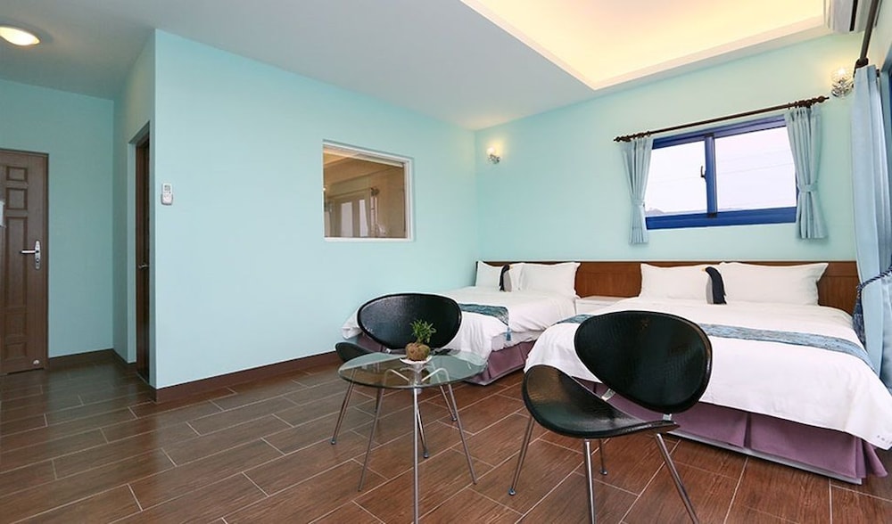 Quadruple Room photo 2