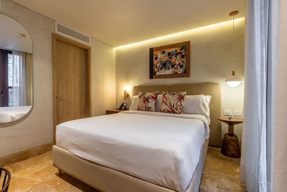 Standard Double Room - Photo 1
