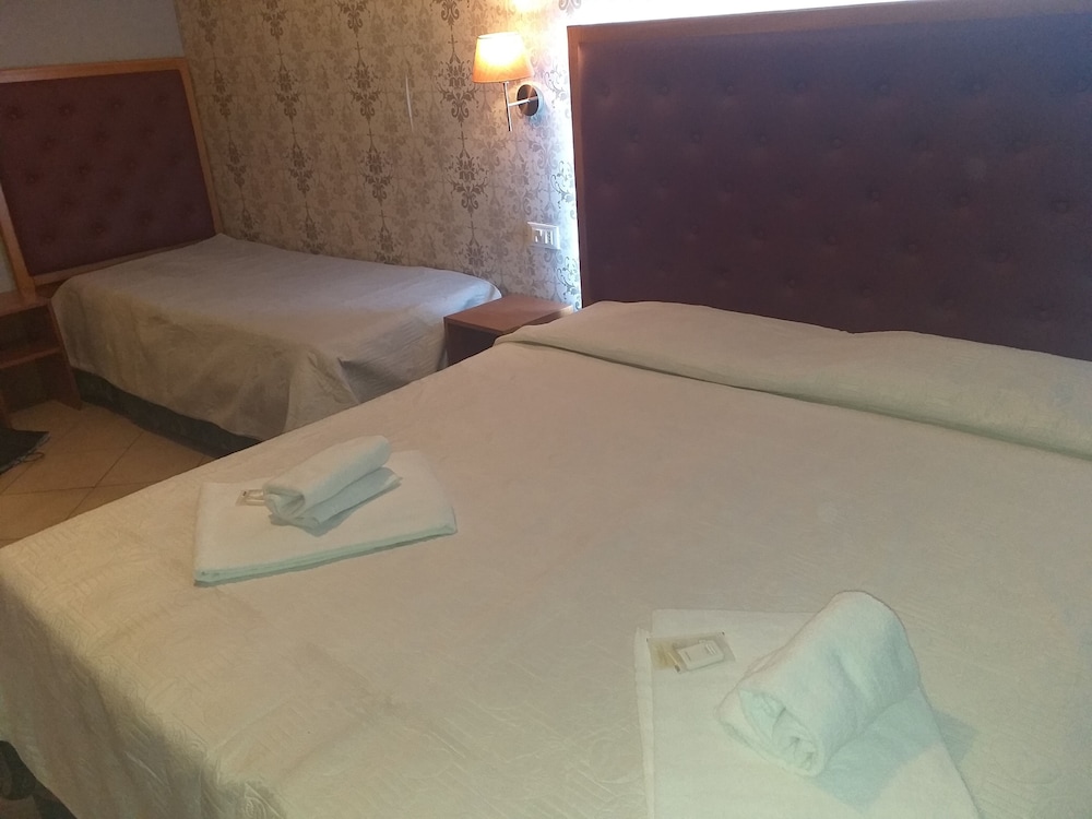 Triple Room photo 3