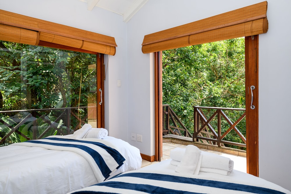 Luxury Villa, 5 Bedrooms photo 2
