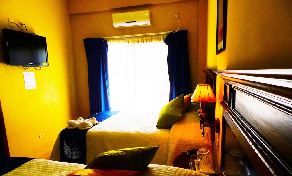 Classic Double Room, 2 Double Beds, Non Smoking photo 2