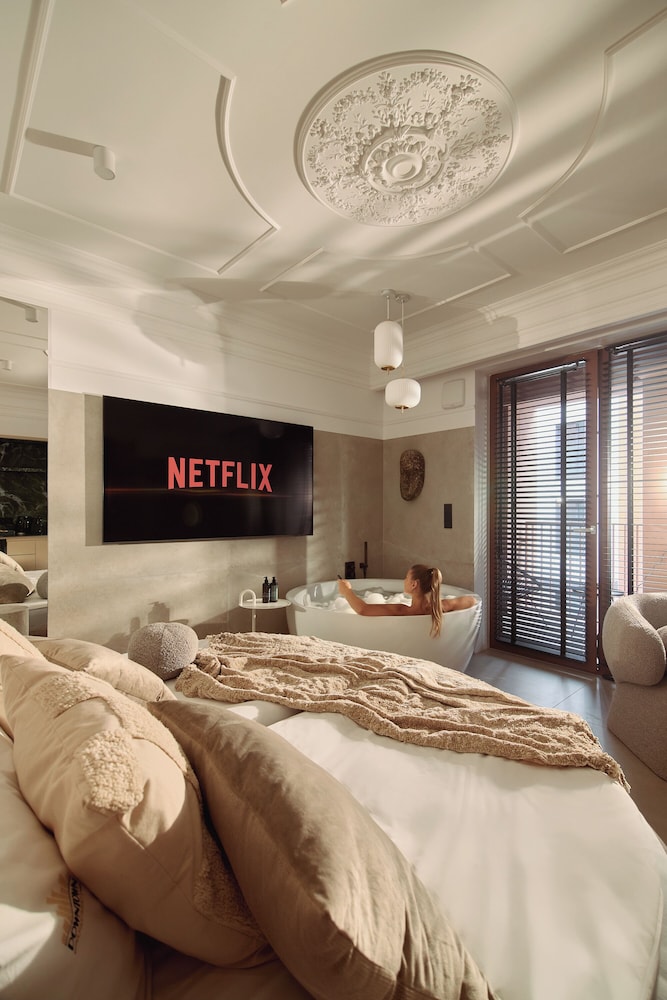 Luxury Studio, Balcony