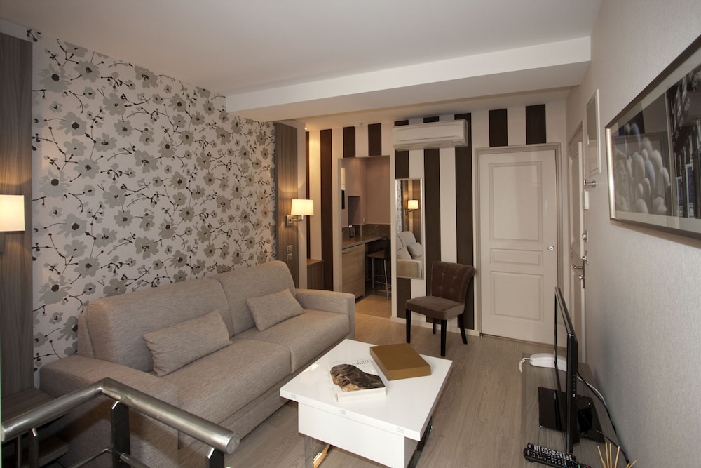 Exclusive Apartment, Private Bathroom (Chambertin) photo 1