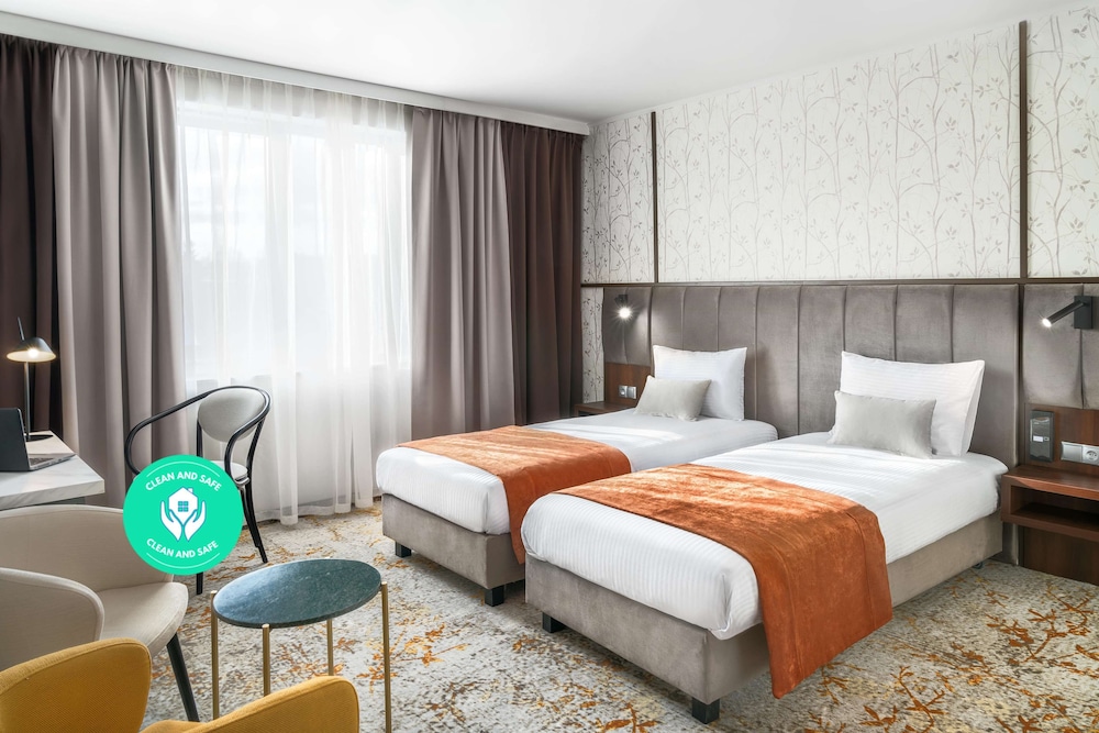 Classic Room, 2 Twin Beds - Photo 1