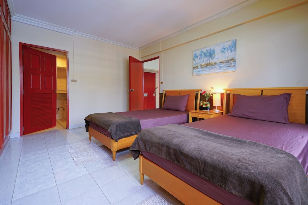 Superior Twin Room, Balcony, Garden View photo 3