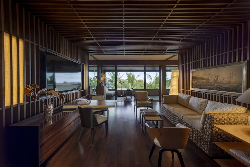 Penthouse, 1 King Bed, Oceanfront (suite, Prime)