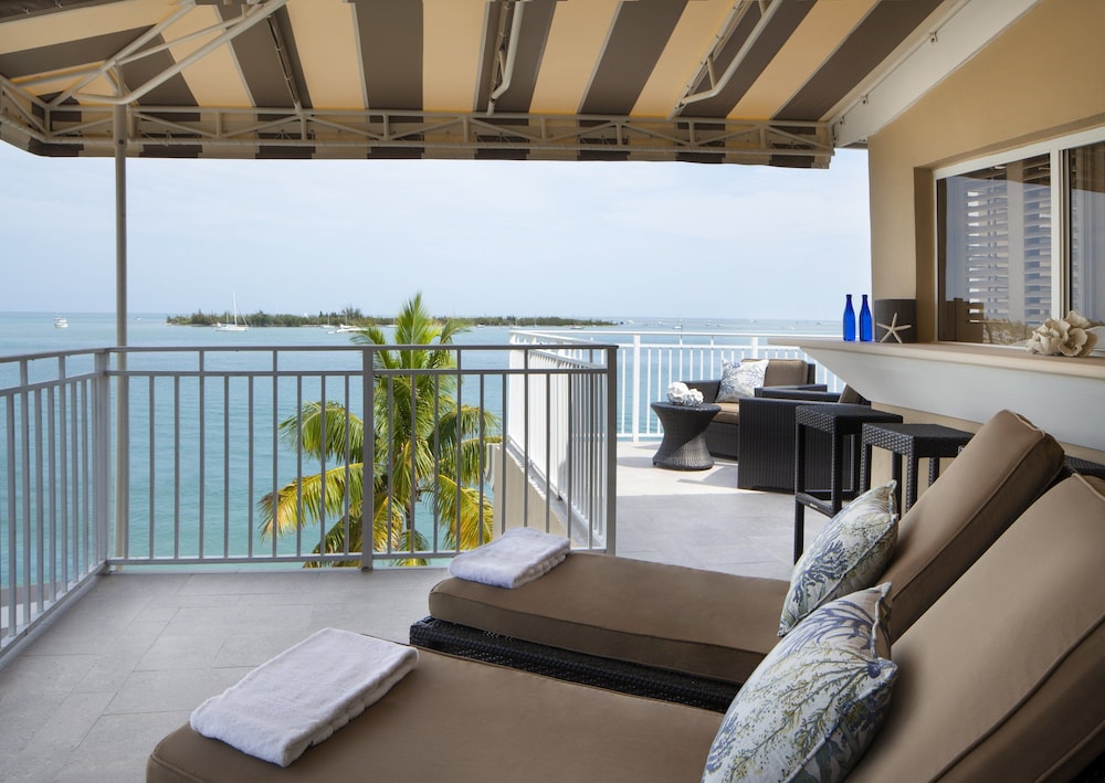 Suite, Oceanfront - Photo 5