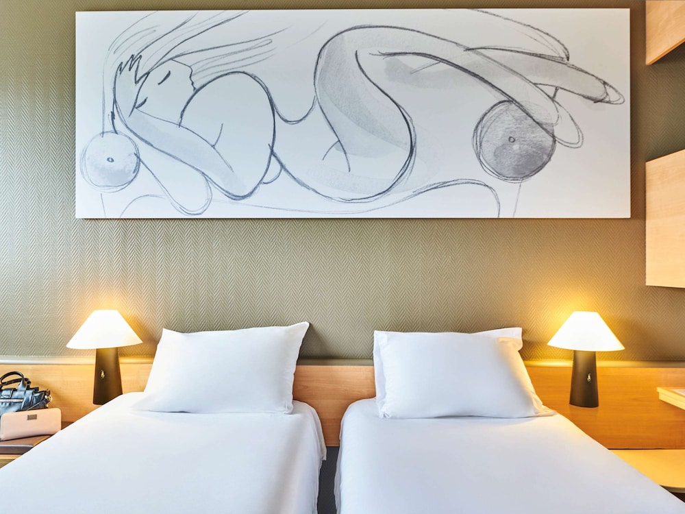 Standard room with 2 single beds photo 1