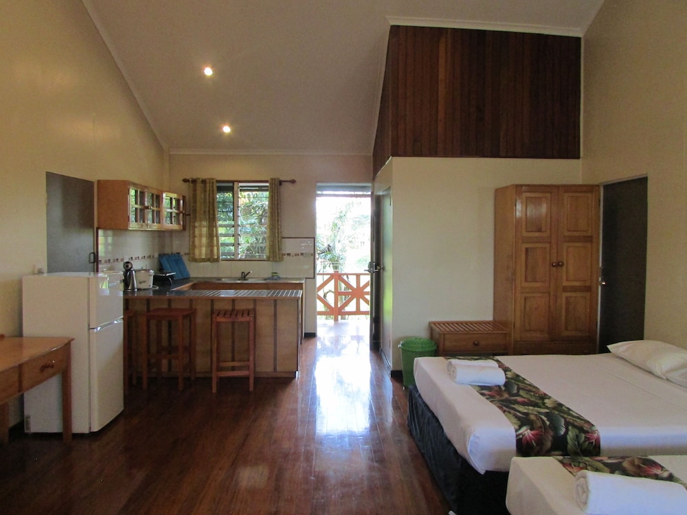 Family Room, Mountain View photo 1