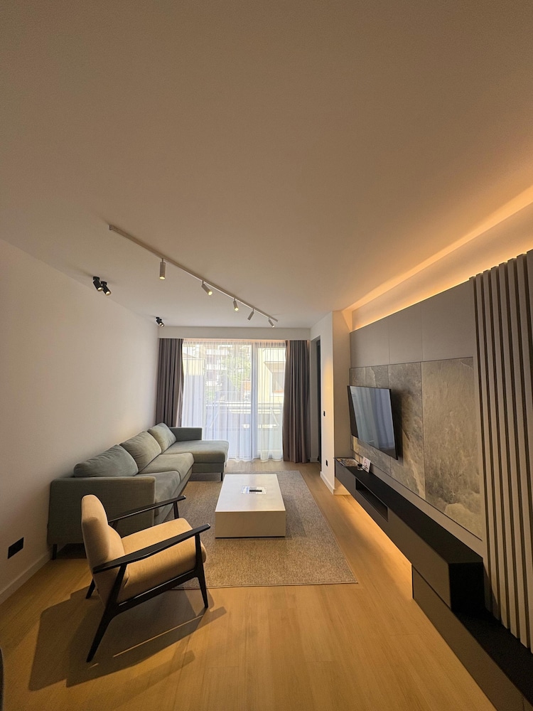 Premium Apartment