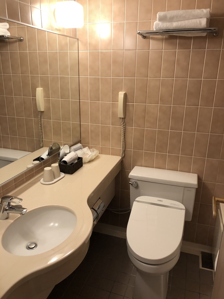 Twin Room, Non Smoking photo 3