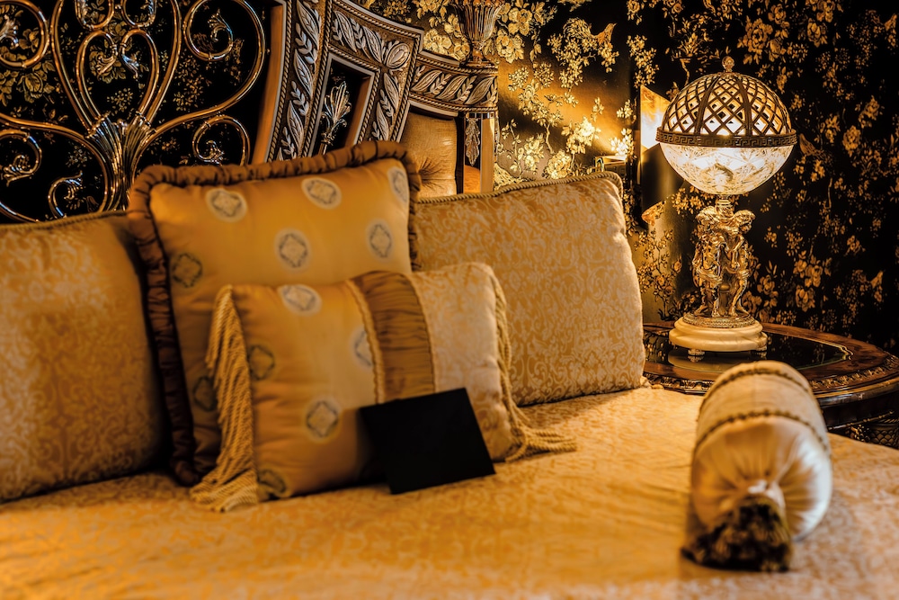 Elite Suite photo 1