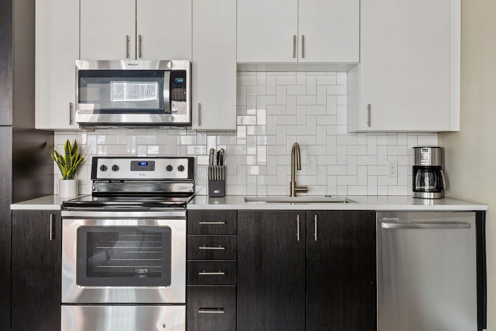 Classic Studio, Kitchen (Self Check-in with Virtual Front Desk) - Photo 6