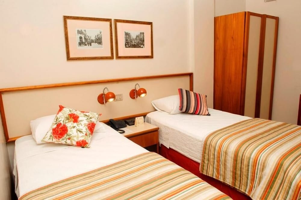 Executive Room, 2 Twin Beds photo 3