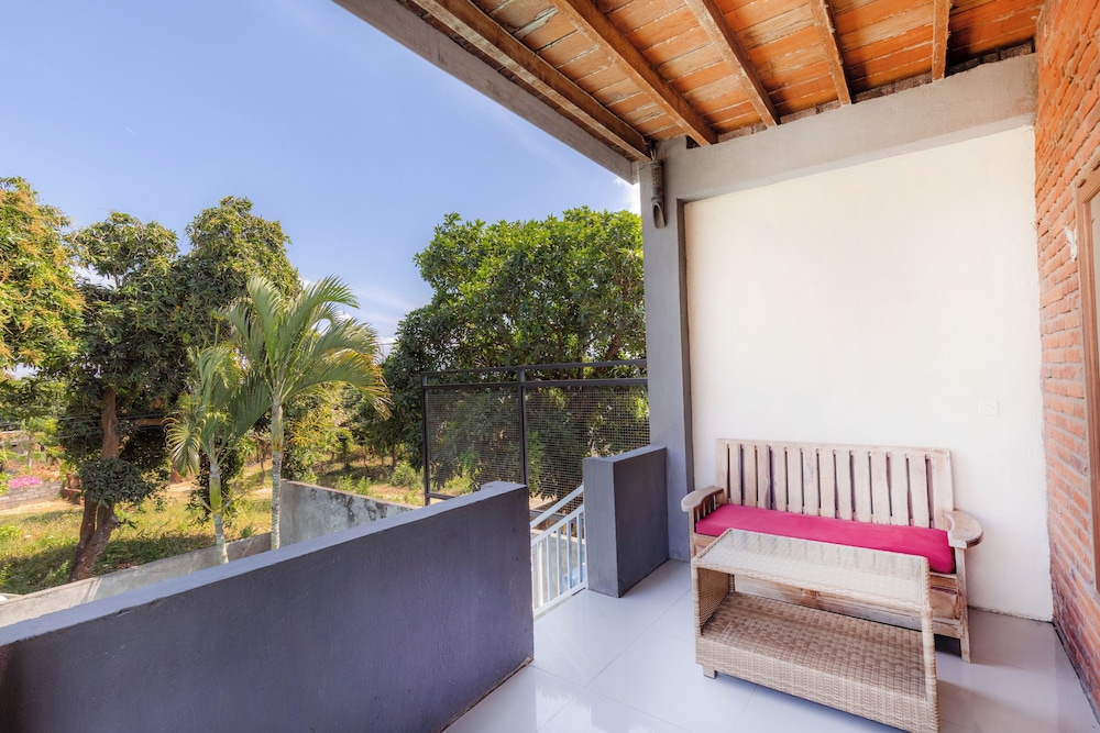 Double Room, Balcony, Garden View photo 2