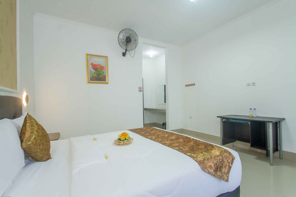 Standard Double Room - Photo 2