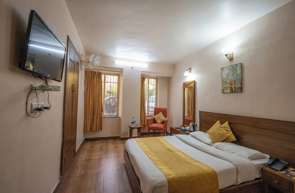 Standard Room - Photo 11
