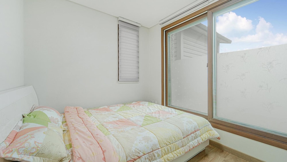 Basic Room, 1 Bedroom (2nadong 101) - Photo 10