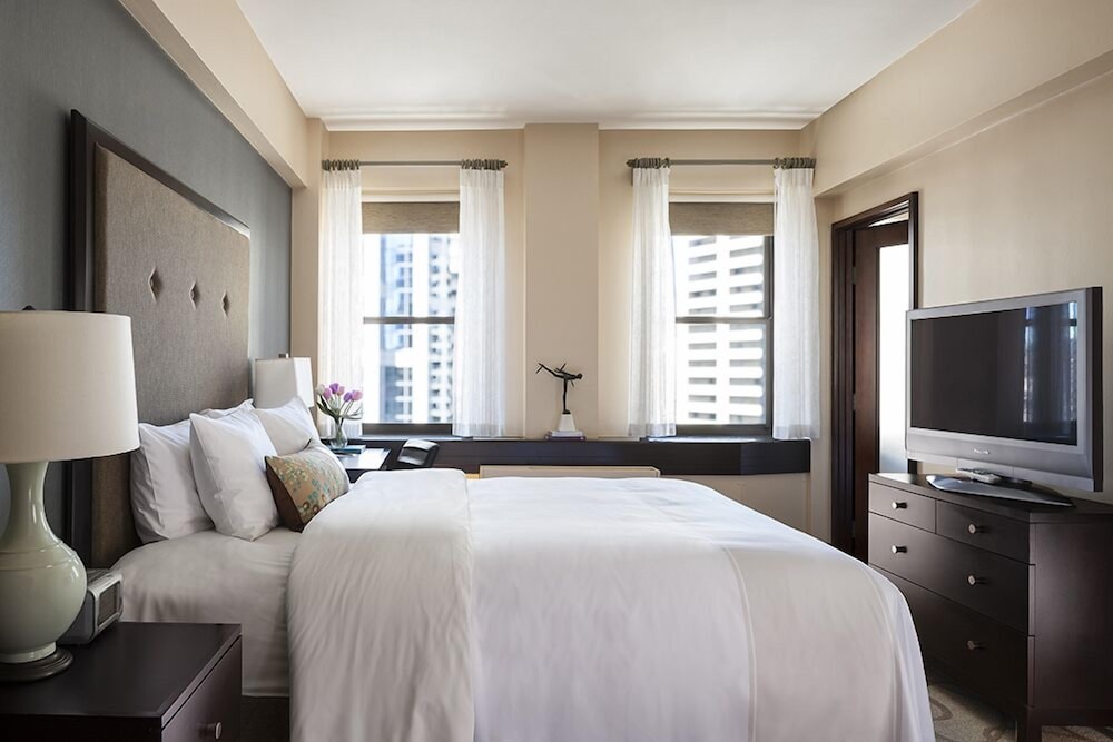 Standard Room, 1 Queen Bed, Non Smoking, City View