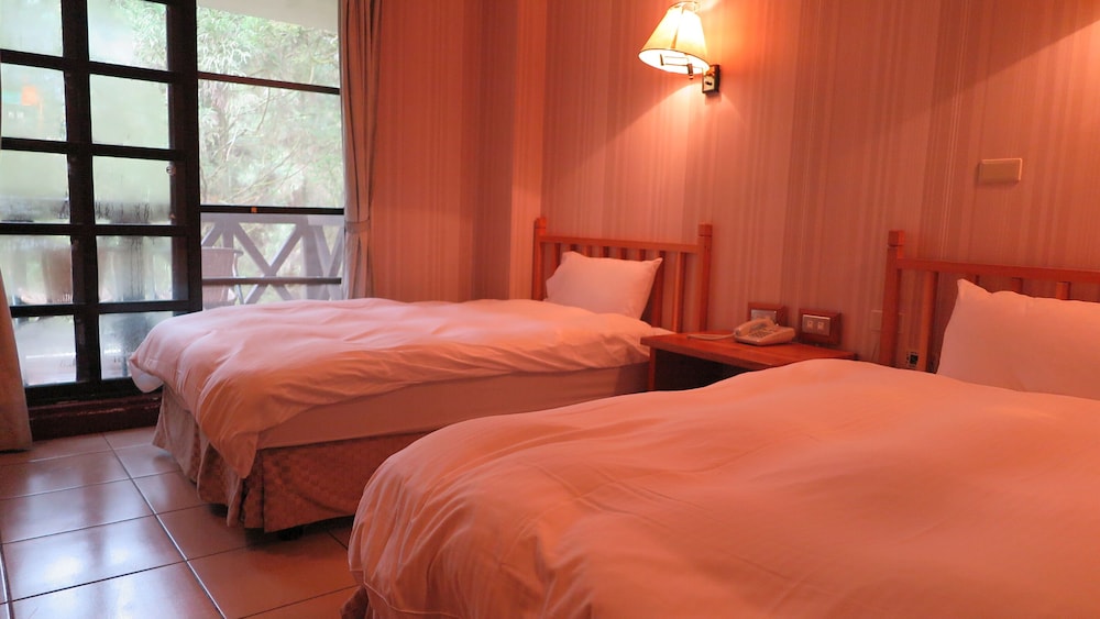 Twin Room, 2 Twin Beds photo 3