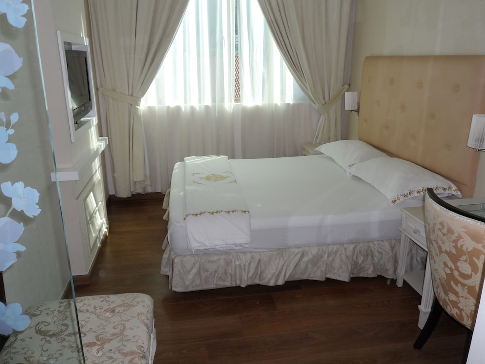 Standard Room photo 1