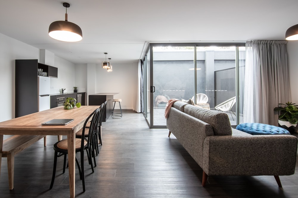 Apartment - Photo 4