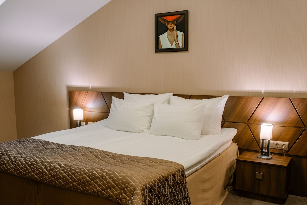 Superior Double or Twin Room photo 2