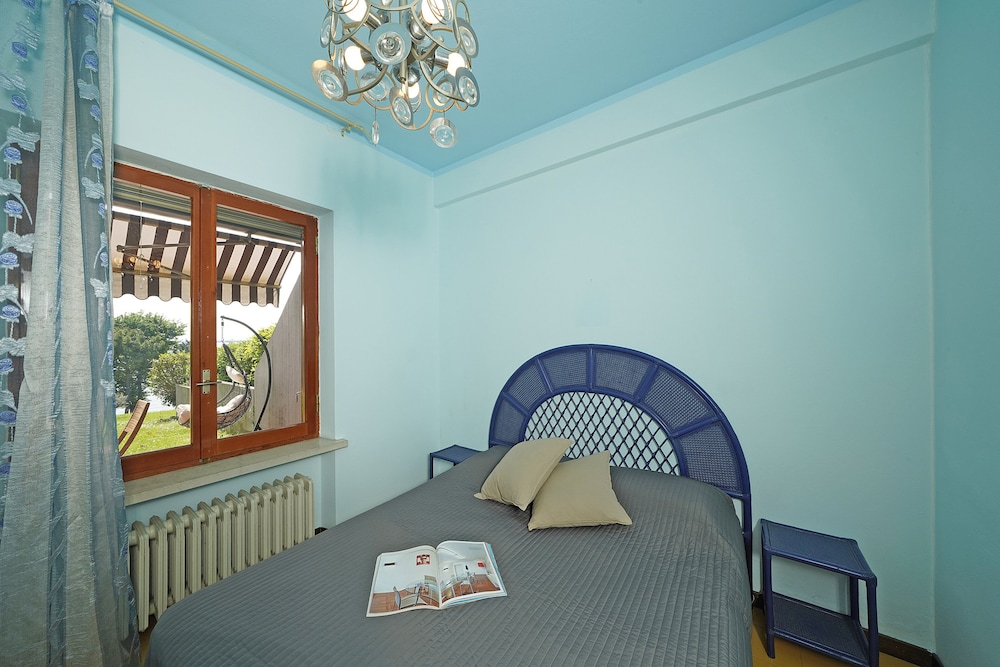 Apartment, Lake View photo 2