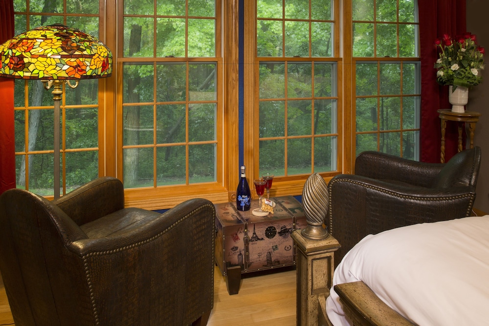 Suite, Private Bathroom (Kettle Moraine Suite) photo 3