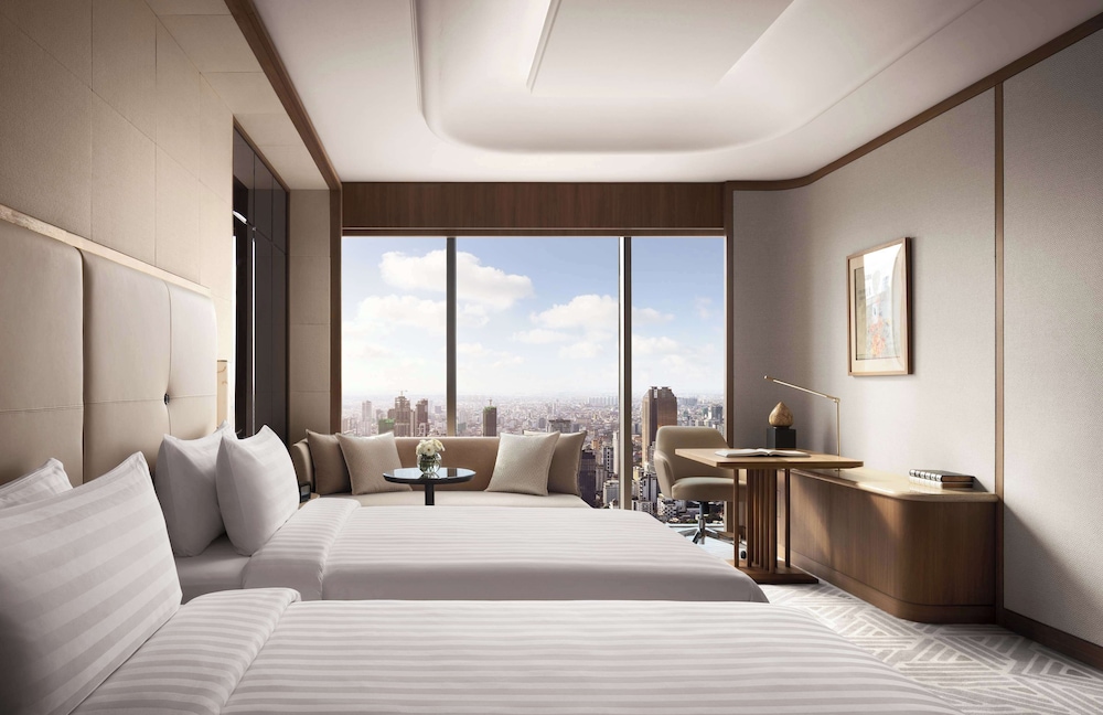 Club Twin Room, City View (Horizon) - Photo 5