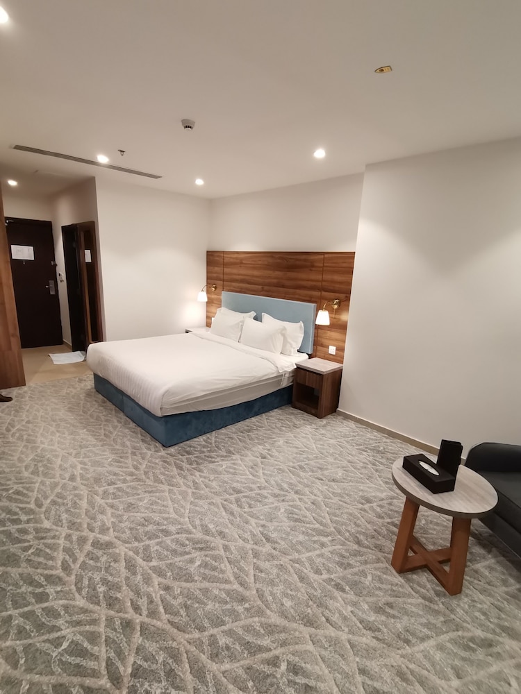 Standard Room photo 2