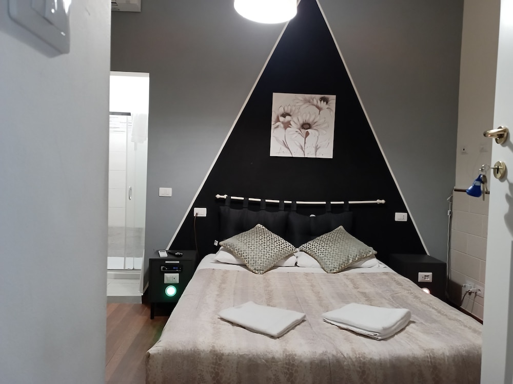 Basic Double Room photo 1